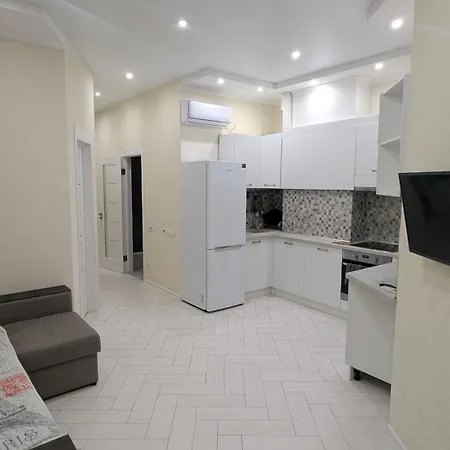 біля моря, французький бульвар, відрада, траса здоров'я, центр *